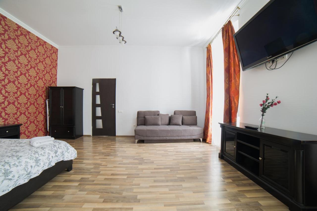 Central Studio Bnb ブラショフ エクステリア 写真