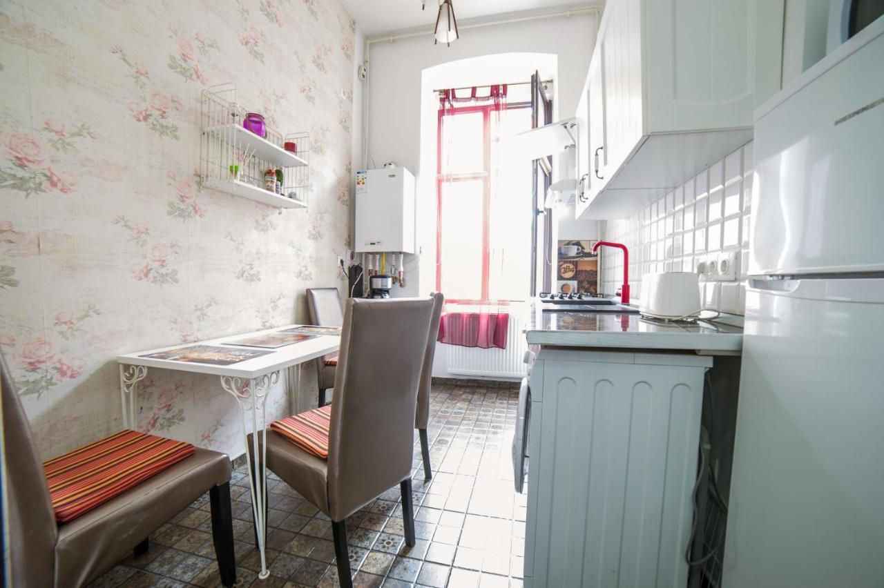 Central Studio Bnb ブラショフ エクステリア 写真